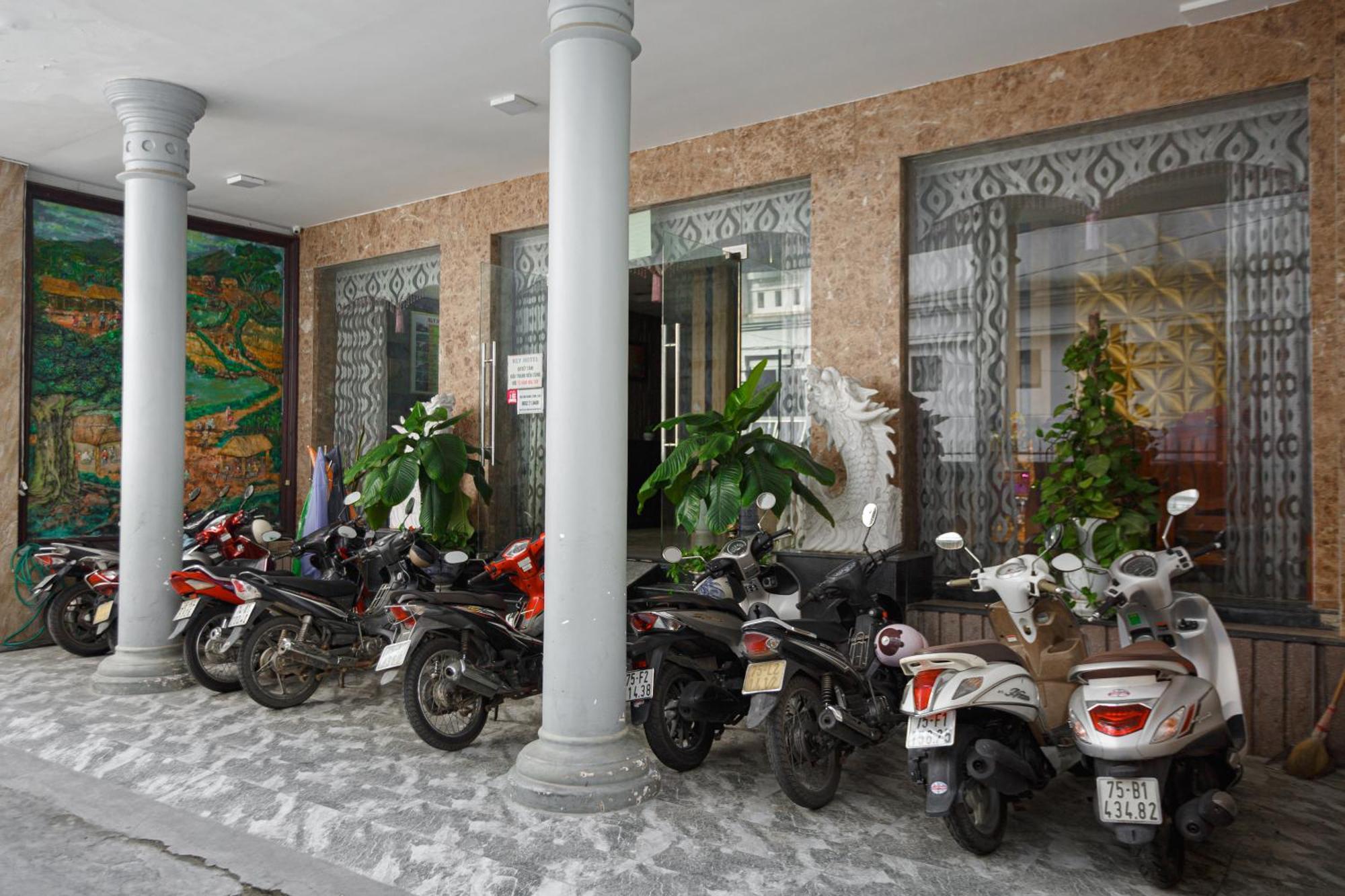 Kly Hotel Хюэ Экстерьер фото